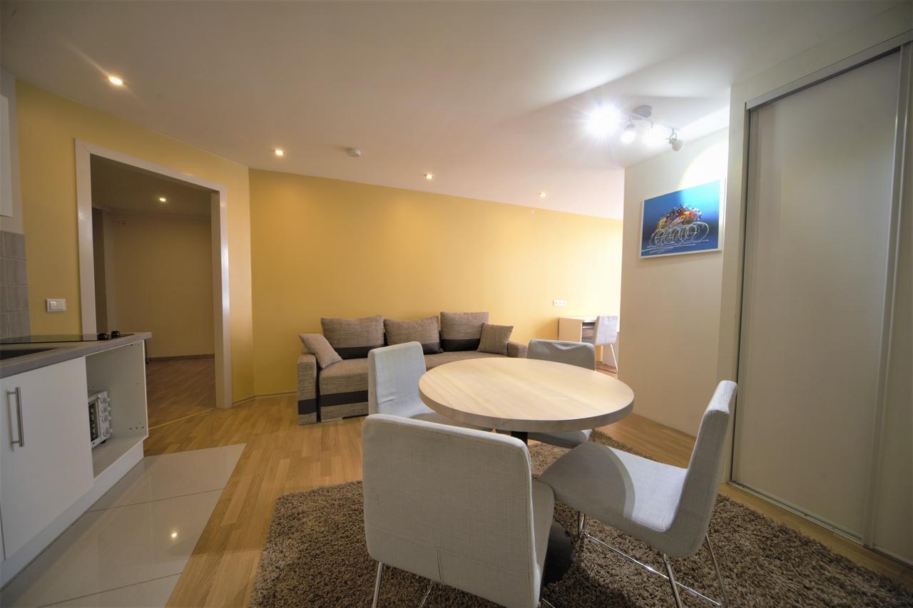 Old Town Apartments Рига Екстериор снимка