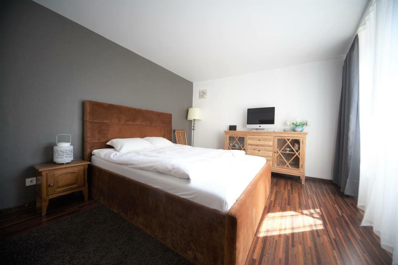 Old Town Apartments Рига Екстериор снимка
